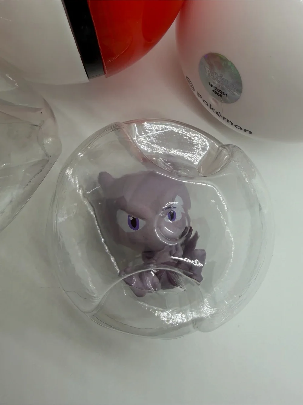 Pokemon (2) Bundle Palmsize Wonders Confirmed Eevie and Mewtwo Figurines